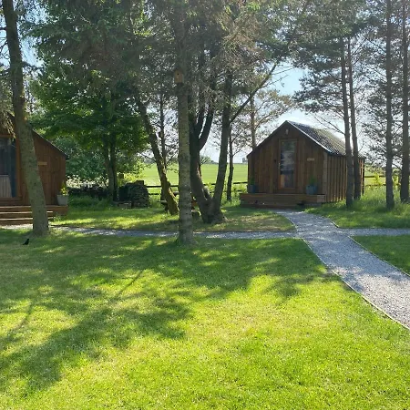 Cow Close Pods Campeggio *