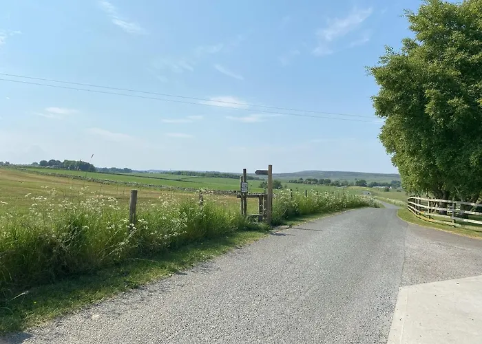 Cow Close Pods Leyburn